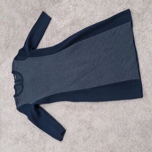 J. McLaughlin blue striped knit long sleeve dress size medium